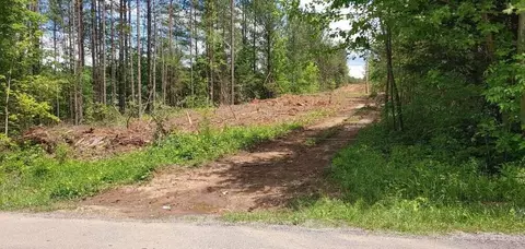 752 County Rd, Riceville, TN 37370