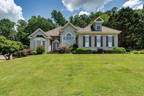 234 Valley Breeze Dr, Ringgold, GA 30736