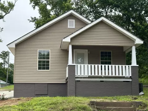 960 NE Gaut St, Cleveland, TN 37311