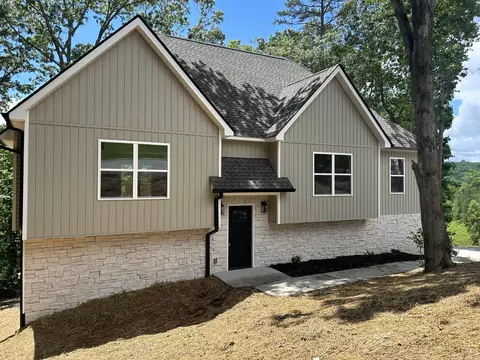300 Falcons View Dr #11, Ringgold, GA 30736