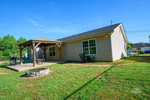 136 Bear Den Ct, Dalton, GA 30721 photo 23
