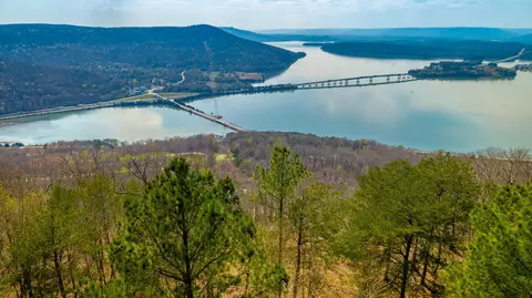 1085 Buck Crossing Dr, Guild, TN 37340 photo 6