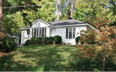 1303 Riverview Rd, Chattanooga, TN 37405