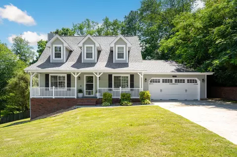 455 Sandalwood Dr, Hixson, TN 37343