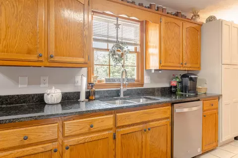 2602 E Hillview Dr, Dalton, GA 30721 photo 7