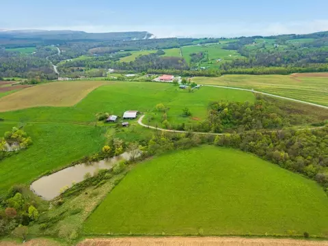 472 Jake Wooden Rd, Pikeville, TN 37367
