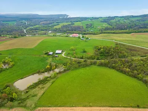 472 Jake Wooden Rd, Pikeville, TN 37367