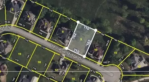 9841 Leslie Sandidge Dr, Ooltewah, TN 37363