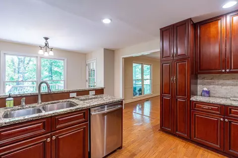 9239 Evening Shadow Dr, Chattanooga, TN 37421 photo 16