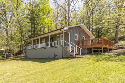 391 Pickett Dr, Whitwell, TN 37397