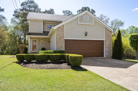 1904 Howell Mill Dr, Chattanooga, TN 37421