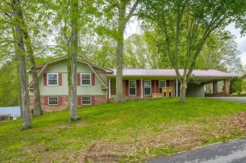 3010 NW Tomahawk Cir, Cleveland, TN 37312