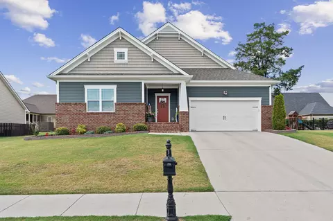 184 Spinnaker Dr, Fort Oglethorpe, GA 30742