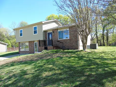 1947 Bay Hill Dr, Hixson, TN 37343