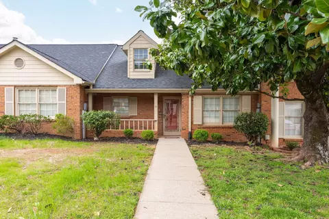 6617 Hickory Manor Cir, Chattanooga, TN 37421