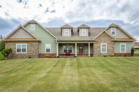 125 Sandstone Creek Dr, Ringgold, GA 30736