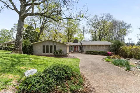 5700 Queen Mary Ln, Chattanooga, TN 37415