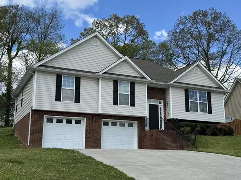 318 Peachtree Cir, Ringgold, GA 30736