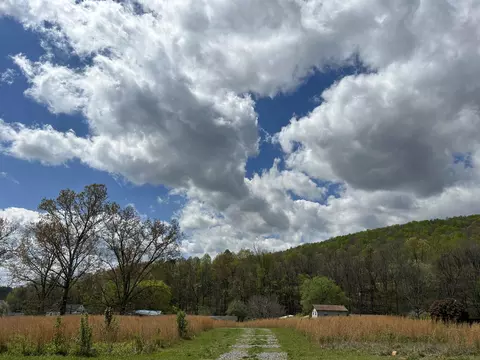 222 Waterfall Rd, Sequatchie, TN 37374 photo 2
