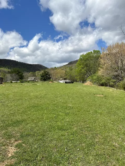 222 Waterfall Rd, Sequatchie, TN 37374 photo 7
