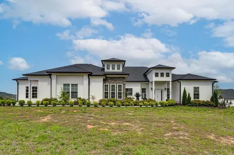 280 Banberry Dr, Mc Donald, TN 37353