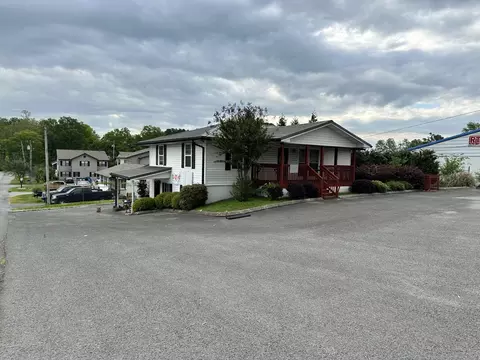 1913 Lafayette Rd, Fort Oglethorpe, GA 30742