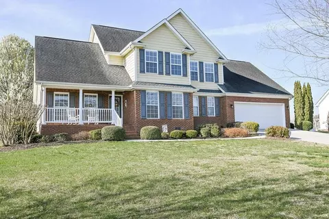 160 NE Blossom Trl, Cleveland, TN 37312