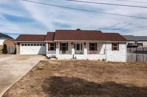 216 Lilac Ave, Dayton, TN 37321