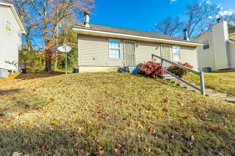 3829 North Ter, Chattanooga, TN 37411