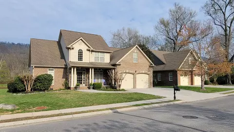 1153 Hidden Creek Dr, Chattanooga, TN 37405