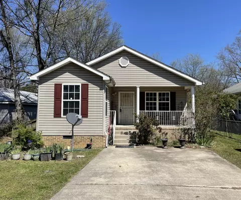 2005 Appling St, Chattanooga, TN 37406