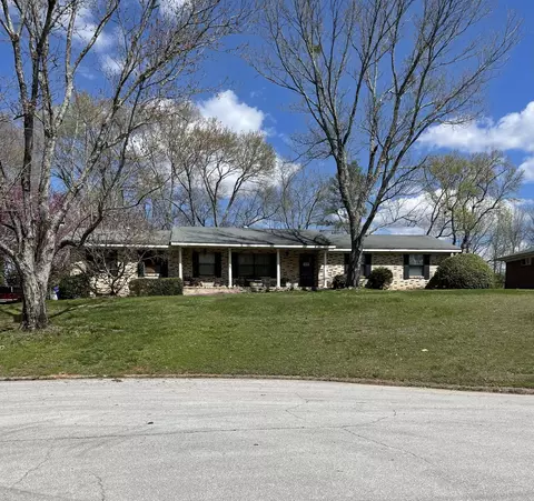 4301 Tee Pee Dr, Chattanooga, TN 37406