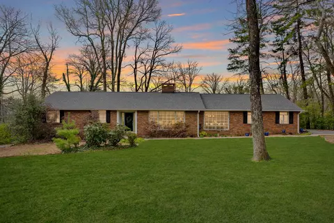 106 Princess Trl, Lookout Mountain, GA 30750
