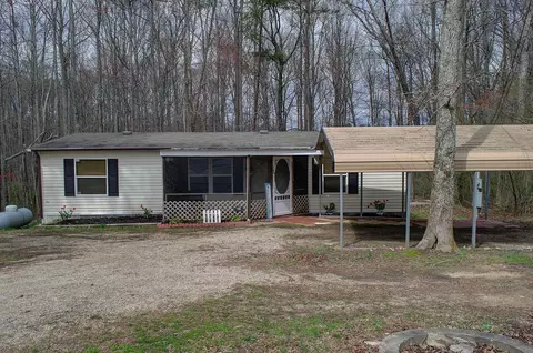 788 Porter Rd, Trenton, GA 30752