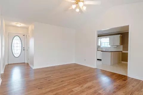 226 Colony Cir, Fort Oglethorpe, GA 30742 photo 4