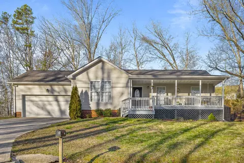 9476 Smith Morgan Rd, Soddy Daisy, TN 37379