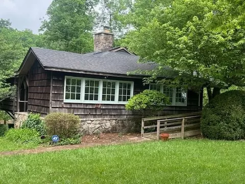 2113 E Brow Rd, Signal Mountain, TN 37377