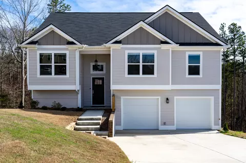 7215 Old Bug Ln, Ooltewah, TN 37363