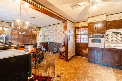 74 E 2nd Ave, Eton, GA 30724 photo 9