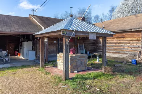 74 E 2nd Ave, Eton, GA 30724 photo 7