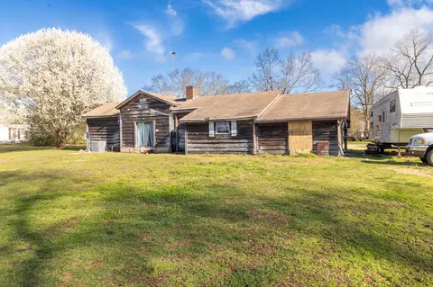 74 E 2nd Ave, Eton, GA 30724 photo 5
