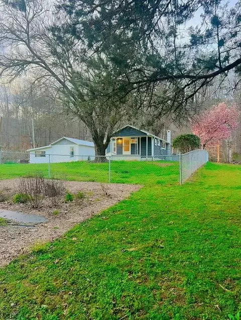 66 Davis St, Dunlap, TN 37327 photo 6