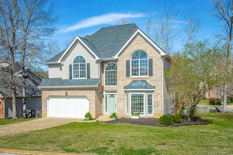 8415 Brandermill Ln, Chattanooga, TN 37421