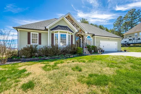 39 Cornerstone Dr, Ringgold, GA 30736