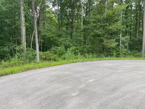 8657 Mountain Laurel Trl, Signal Mountain, TN 37377