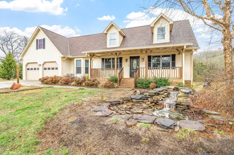 717 Paint Rock Ferry Rd, Kingston, TN 37763