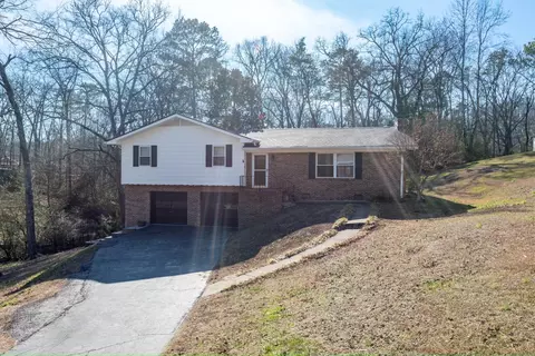172 Hickory Cir, Ringgold, GA 30736