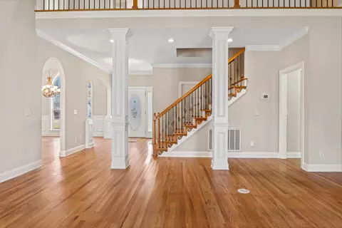 8429 Streamside Dr, Ooltewah, TN 37363 photo 6