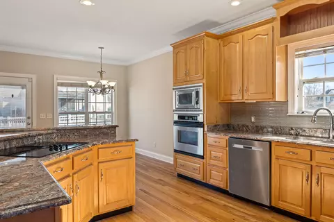 8429 Streamside Dr, Ooltewah, TN 37363 photo 8