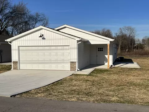 114 Cleveland Ave, Pikeville, TN 37367